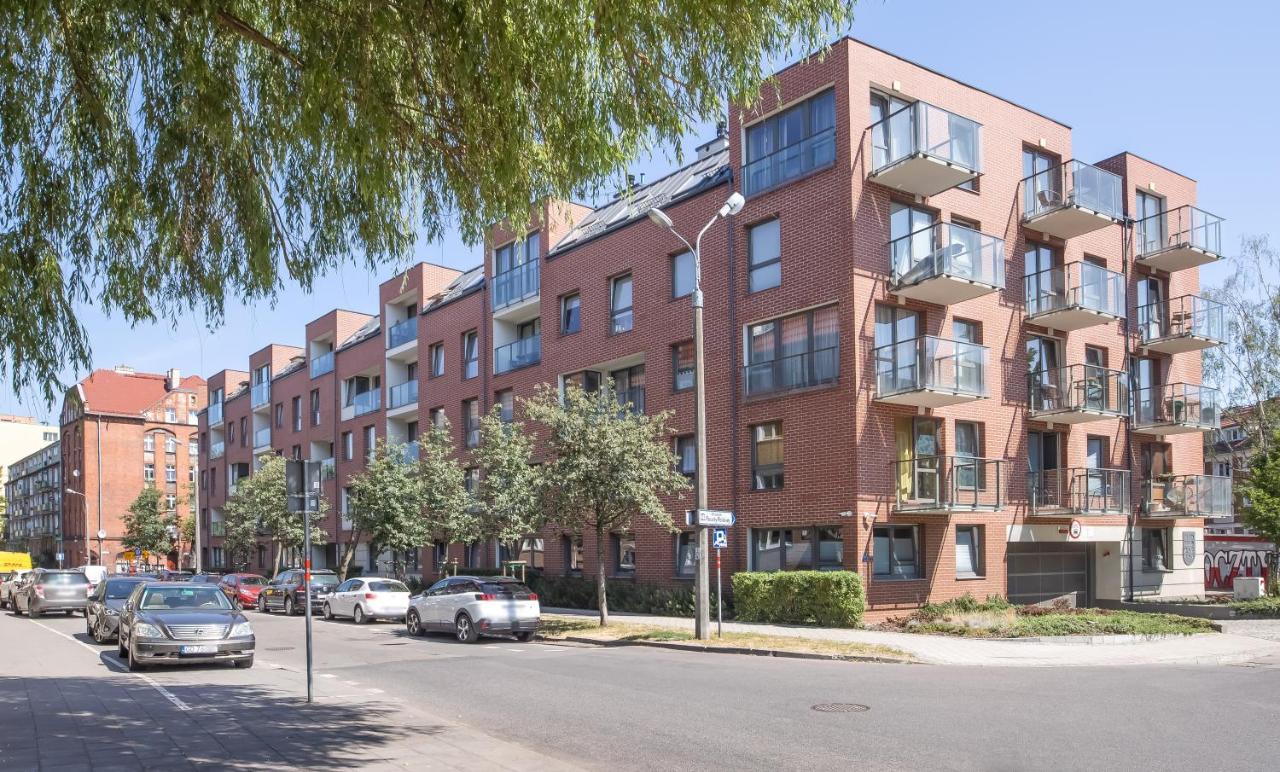 Huoneisto Apartmate- Heart Of Oldtown Apartment- Sauna & Security