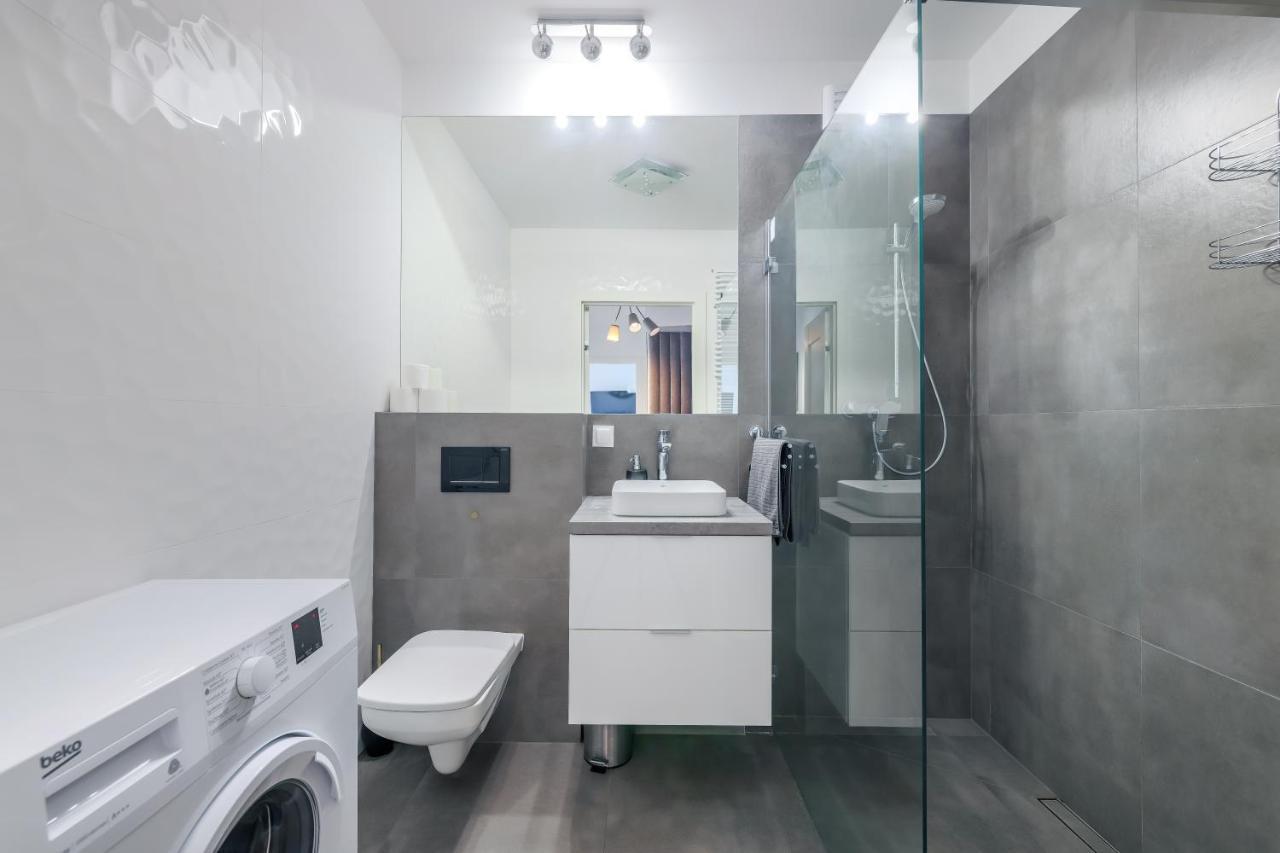 Apartmate- Heart Of Oldtown Apartment- Sauna & Security Huoneisto